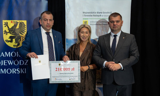 Podpisanie umowy na dofinansowanie zadania pn. Modernizacja drogi dojazdowej do gruntów rolnych.
